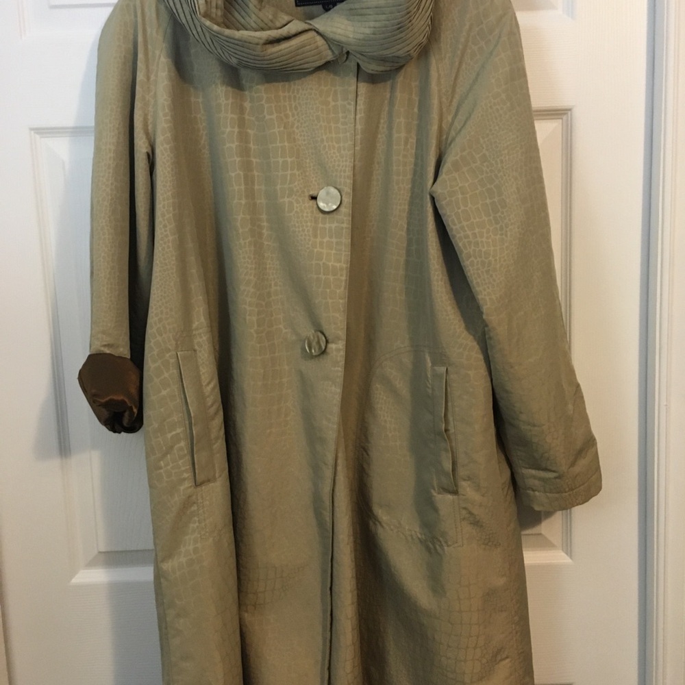 Giacca Tan Trench Coat Timeless Design